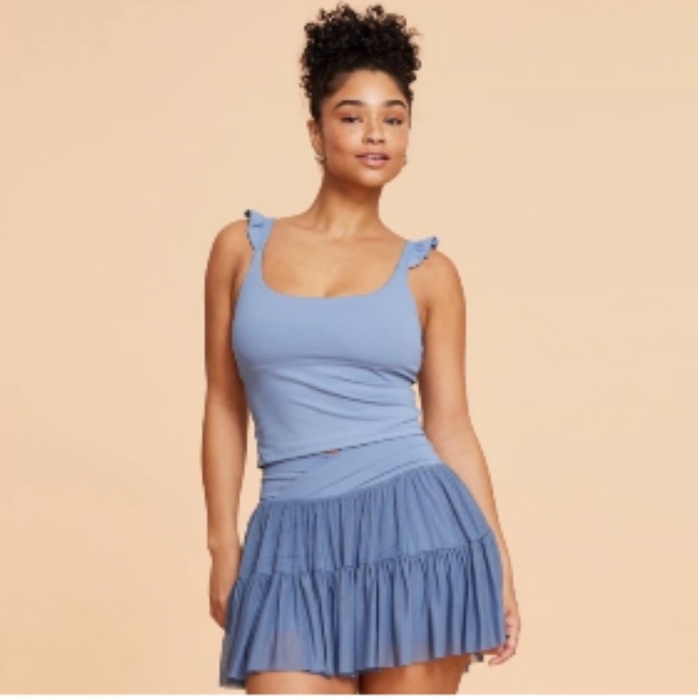 Blogilates Women’s Ruffle Tank Top Troposphere (blue) NWT - Picture 1 of 6